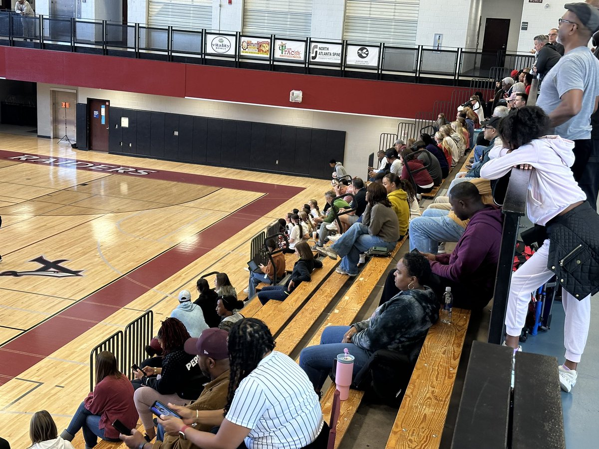 LGlenn_FCS_AD's tweet photo. Stop #2: 6A Sweet 16 @ahsraidervb vs. @HillgroveVballโฆLETโS GO RAIDERSโผ๏ธ#OneFulton #FCSAthletics #RoadtoLakePoint๐ https://t.co/mmsF7VEQh3