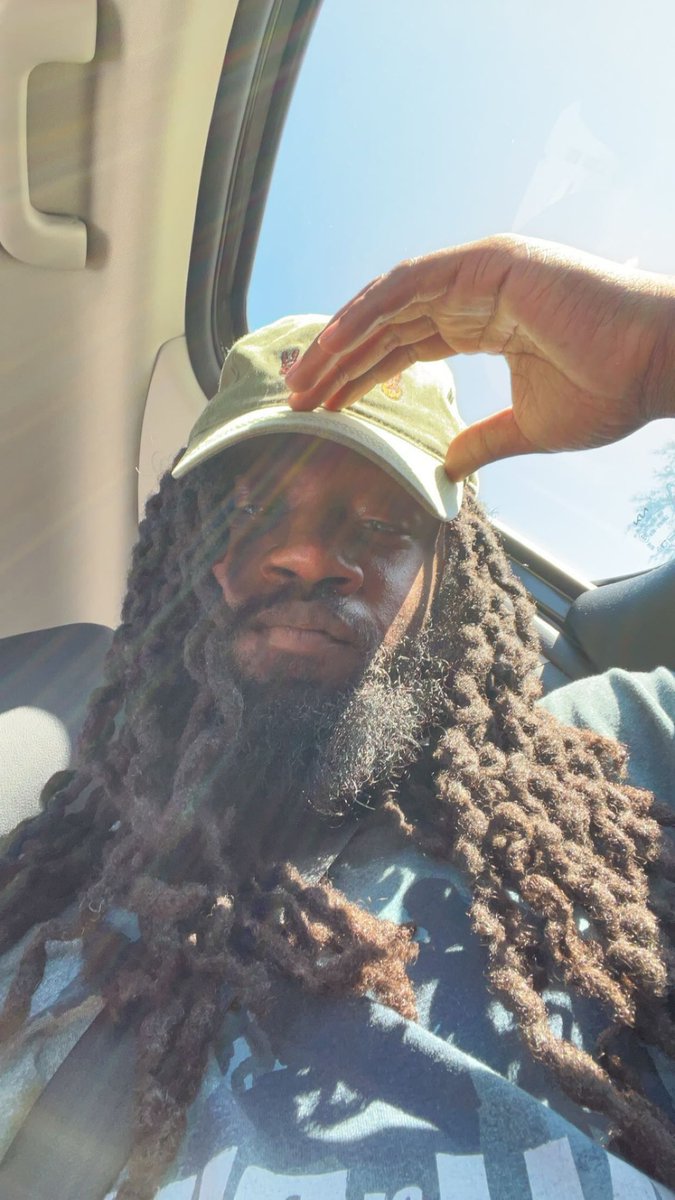 bucketslim's tweet photo. @TheyLuvvLi_ https://t.co/DI5lkGaEtP