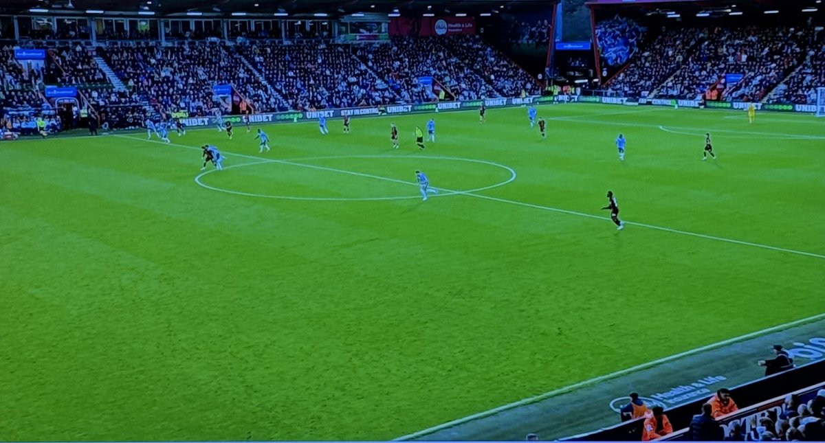 MoArsenal86's tweet photo. The referee used common sense and correctly issued a yellow card. 

“VAR” then decided to step in and determine this was a “clear and obvious error” and made the judgement it’s a *clear* goal scoring opportunity 😂😂😂 https://t.co/tEssgjSMlS