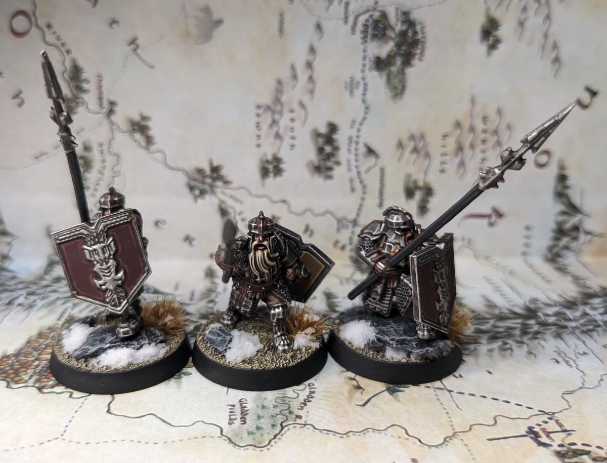 InAHidingPlace's tweet photo. @warhammer A few dwarfs from the Iron Hills I painted last year. https://t.co/EyTn7DuwK4