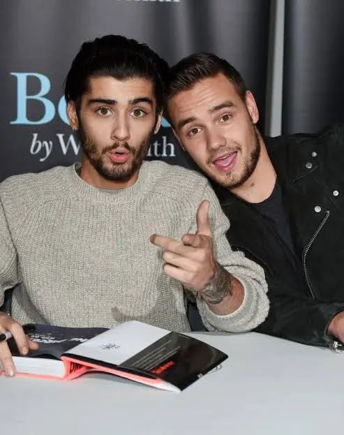 fedeebongiorno's tweet photo. 🎶 Zayn decidió posponer las fechas de su nueva gira tras el fallecimiento de Liam Payne:

“Los amo y gracias por entender” https://t.co/kdRPhdCHTV