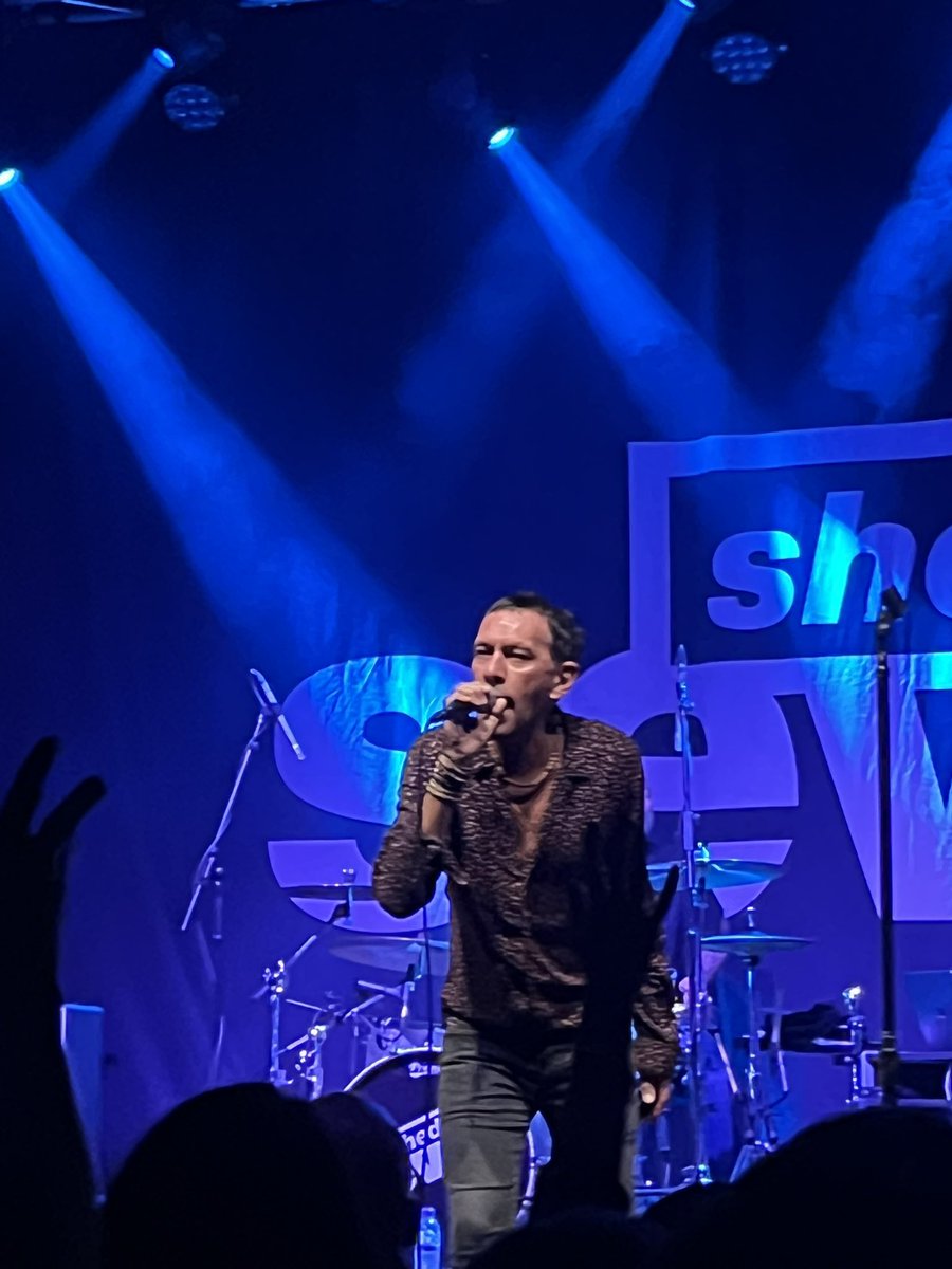 Andycampbell22's tweet photo. @shedseven You smashed it as Usual 👊see you on 6/12 for another top Night 👍 https://t.co/TKSusTSTUO