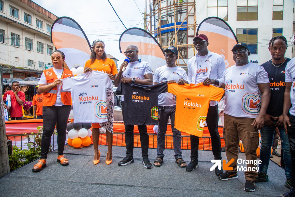 Orangemoneysl's tweet photo. Yesterday, we launched the Kotoku Wallet! for all business owners!
Now you can earn commissions, get loans, and enjoy free cash-outs to grow your business.
Dial 1448*10# to register today!
Free cashouts at all Orange Money points. #KotokuWallet #OrangeMoney https://t.co/nHLngYhmoQ