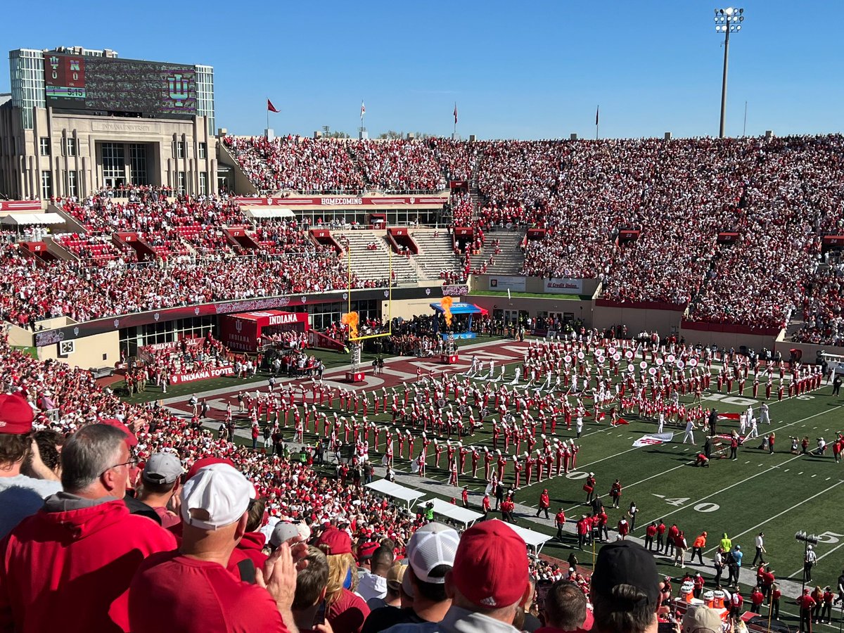 Dr Katherine Weikert (@kateweikert) on Twitter photo Singing Johnny Cougar in the kitchen along with 50,000+ folks in Bloomington, Indiana, right now. You can take the gal out of Indiana, but... (Photo courtesy: my sister <a href="/EmilyWBryant1/">Emily Weikert Bryant</a>) Singing Johnny Cougar in the kitchen along with 50,000+ folks in Bloomington, Indiana, right now. You can take the gal out of Indiana, but... (Photo courtesy: my sister <a href="/EmilyWBryant1/">Emily Weikert Bryant</a>)