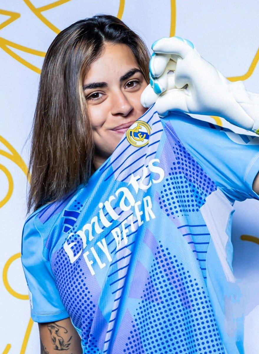 marta🦋 tweet media