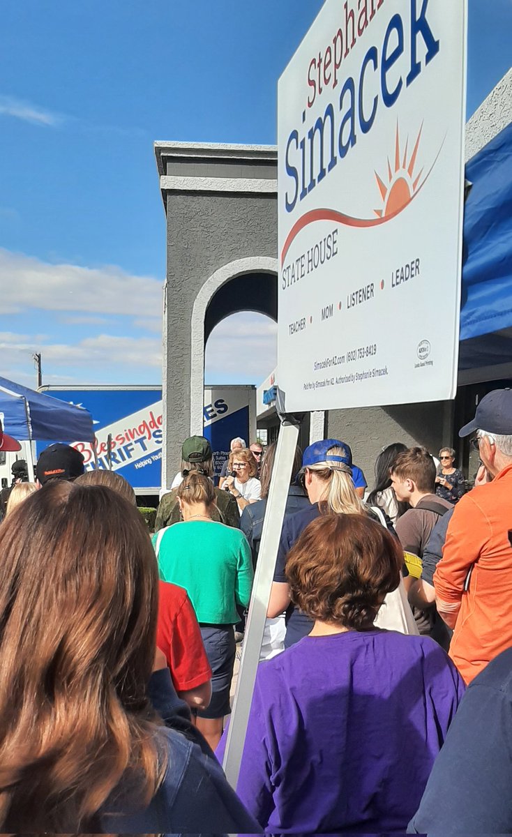 arizona_bonnie's tweet photo. What a turnout for @JudyForAZ ! A real champion for small business in LD2 🏆
Let's #FLIPAZBLUE! https://t.co/Mn5HKBCck7
