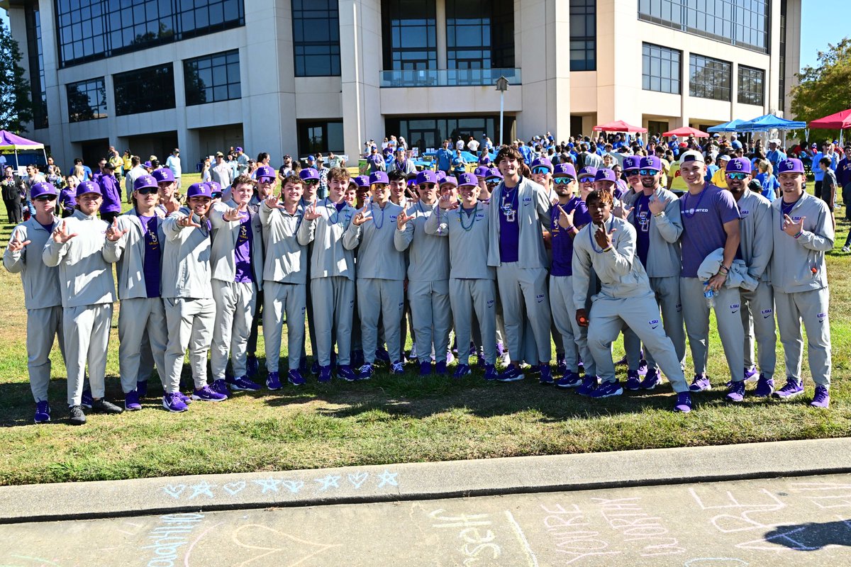 LSUbaseball's tweet photo. Thank you to the American Foundation for Suicide Prevention for having us at the Greater Baton Rouge Walk this morning!

#OutOfTheDarkness https://t.co/jVMLg2YZaE