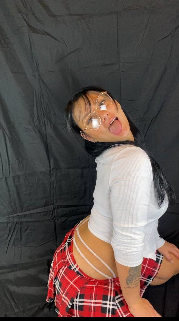 Midnitmistress's tweet photo. come have fun with me #spicylink #of #slut #onlyfans https://t.co/W9dPZlu7FL https://t.co/NQPvL1CNvJ