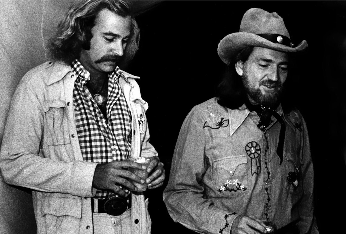 TracesofTexas's tweet image. The Texas Quote of the Day:

&quot;It&apos;s been a pretty good song. It was written in five minutes about a hot day in Austin, Texas with a margarita and a beautiful woman. I finished it in Key West. I had no idea.&quot;

----- Jimmy Buffett talks about how he wrote the most valuable song in…