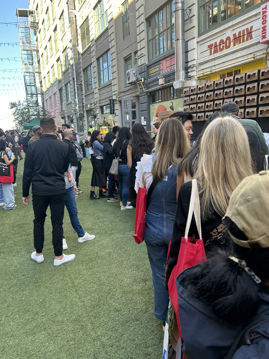 Nancy Woods tweet media