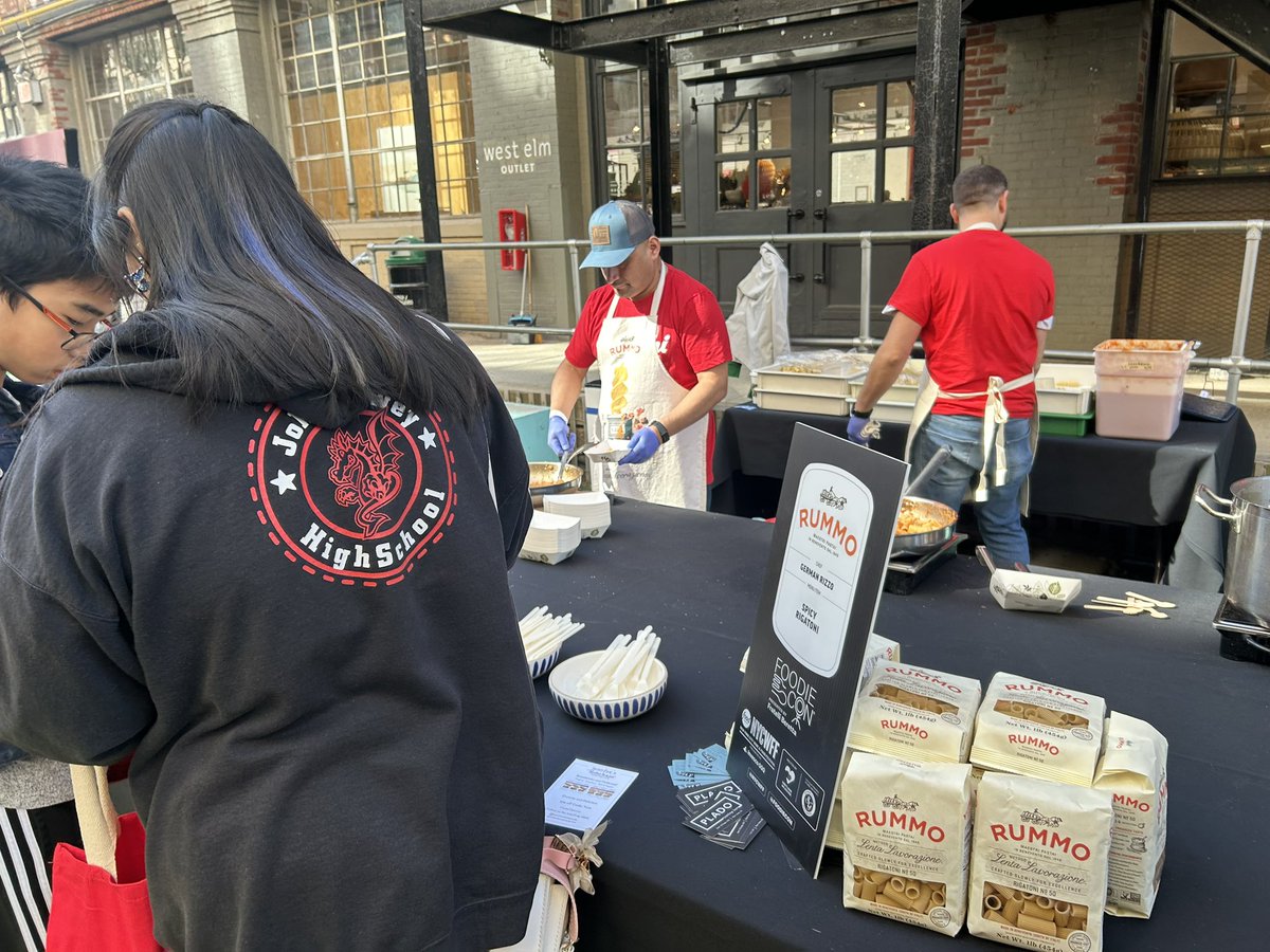 Nancy Woods tweet media