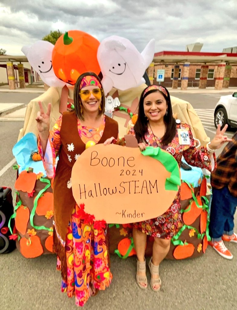 Jen_Costello1's tweet photo. Thank you to our Mustang Community, Staff, and Volunteers for coming together to make HallowSTEAM night Spooktacular!   @NISDBOONE https://t.co/ljMy0kPm5F