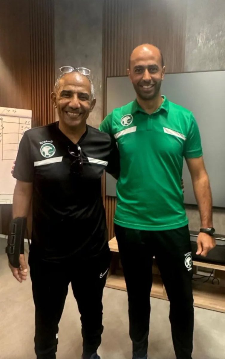 ابارك ل اخي الكابتن بسام المناعي حصوله على رخصة الاتحاد الاسيوي لكرة القدم (B) تستاهل كل خير وعقبال الpro 💐🤍
<a href="/BassemMannai6/">بسام المناعي ⚽️ bassem manai</a> 
#الثقبة