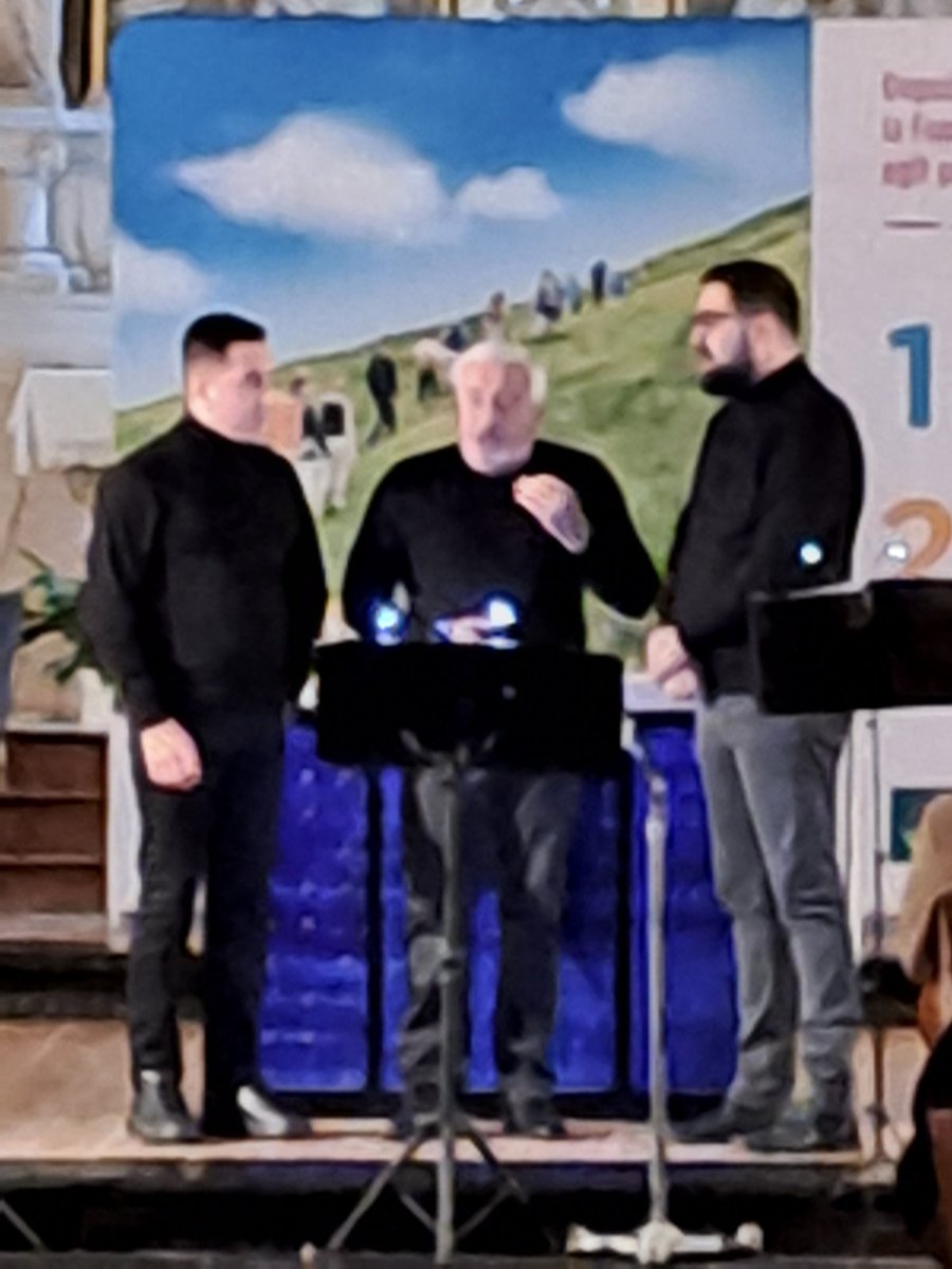 Nous sommes présents ce soir à Bouvines pour le concert avec le groupe I CAMPAGNOLI au profit de la @fondationsante Vaincre les maladies rares organisé par les élus de notre Caisse locale Marquama <a href="/GroupamaNordEst/">Groupama Nord-Est</a>  <a href="/vincent_lizet/">Vincent Lizet GNE</a> <a href="/dutoit_patricia/">Patricia Dutoit</a>