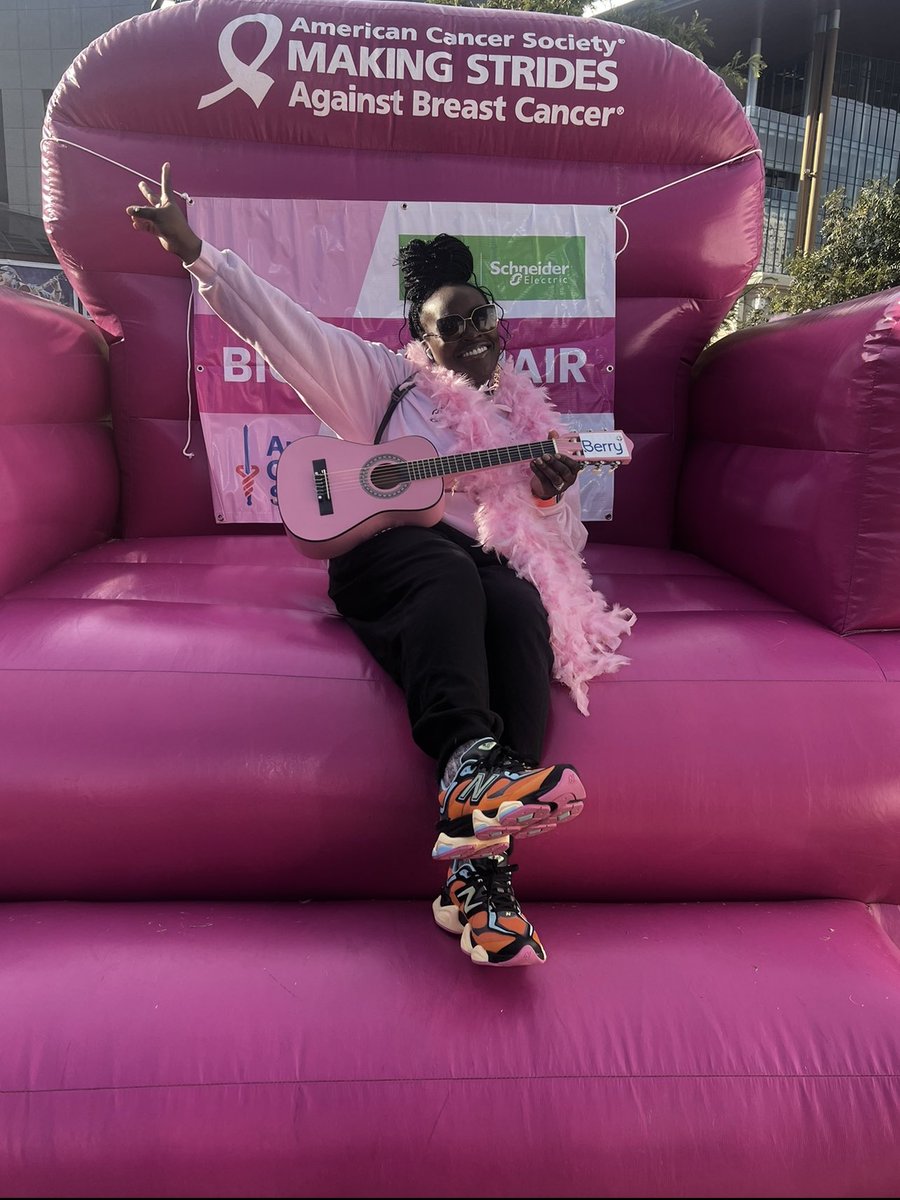 Cre_Shannon's tweet photo. Making Strides Against Breast Cancer Walk πβ¨A beautiful day to celebrate friendship, love, survivors, and show honor to those no longer here.
#makingstridesagainstbreastcancer #makingstrides #breastcancerawareness #health #stem #research #vanderbilt #CancerResearch #Nashville https://t.co/dY2FHJ2rv1