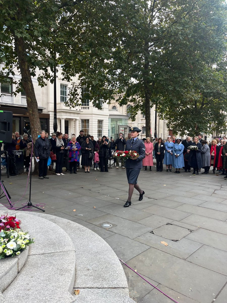 Royal Centre for Defence Medicine ๐ฆ๐ (@dms_rcdm) on Twitter photo Last week, Cpl Crisp placed a wreath on behalf of the RCN at the Cavell Memorial service. As part of the RCN Defence Forum, Cpl Crisp honored Edith Cavell, the courageous WW1 nurse who treated soldiers on both sides. Thanks to <a href="/CavellTrust/">Cavell Nurses' Trust</a> <a href="/rcn_dnf/">RCN Defence Nursing Forum</a> <a href="/theRCN/">The RCN</a>. Last week, Cpl Crisp placed a wreath on behalf of the RCN at the Cavell Memorial service. As part of the RCN Defence Forum, Cpl Crisp honored Edith Cavell, the courageous WW1 nurse who treated soldiers on both sides. Thanks to <a href="/CavellTrust/">Cavell Nurses' Trust</a> <a href="/rcn_dnf/">RCN Defence Nursing Forum</a> <a href="/theRCN/">The RCN</a>.