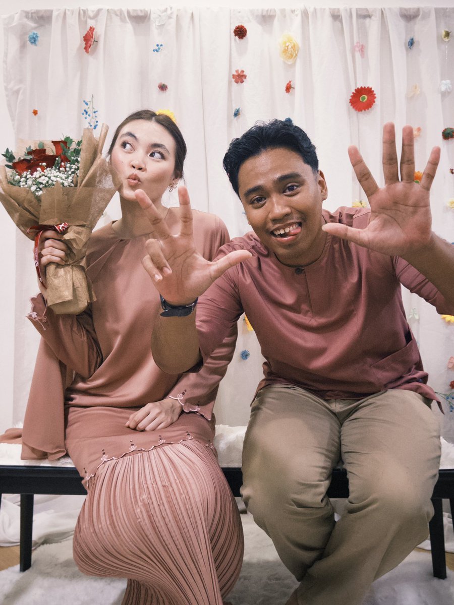 daengbadrul's tweet photo. 💍🤍 https://t.co/XoI5u10L21