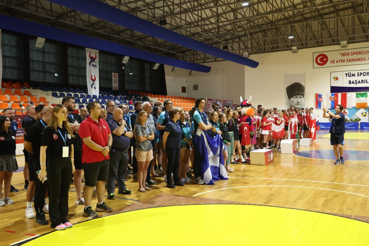 korfball's tweet image. #EKCB | #MedalCeremony Image Gallery (I) | #Day6

🏆 IKF European Korfball Championship B-Division 2024
🗓️ 14-19 Oct 📍 Kemer, TUR 🇹🇷
📺📈📰 Info, streams &amp;amp; results: korfball.sport/?p=40168
📷 Marco Spelten

#korfball #TheMixedGenderSport #korfbal #corfebol #korfbol #corfbol