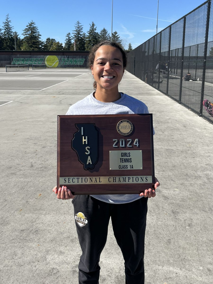 Dunlaptennis's tweet photo. All 🦅 final gives us a perfect score - 36pts
So proud of these girls for their hard work & dedication. High level tennis in the finals! #BringOnState #LetsGo
@KurtPegler @DunlapAthletics @DHS_Eagle @hoijim @icetimecleve @ClutchSportsIL https://t.co/cC8ZMVgJNj