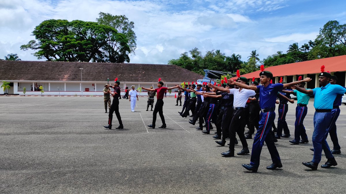 GP_HQ_EKM_NCC's tweet image. Pre IGC RDC 2 at Naval Base Kochi! The cadets sharpened their skills in a high-intensity environment. 
Precision and discipline were the focus as we geared up for the big stage. #IGC2024 #NCCTraining 
@HQ_DG_NCC
@NCC_KER_LAK_DTE