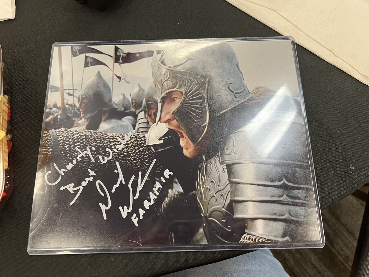 librarymouse22's tweet photo. @WenhamDavid is an absolute gem ❤️ https://t.co/LudrZG0u5R
