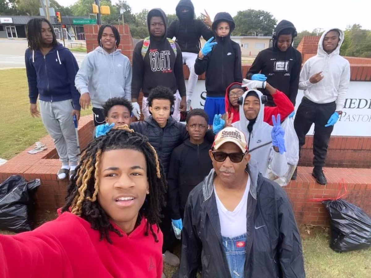 Eastern Hills Boys Basketball tweet media