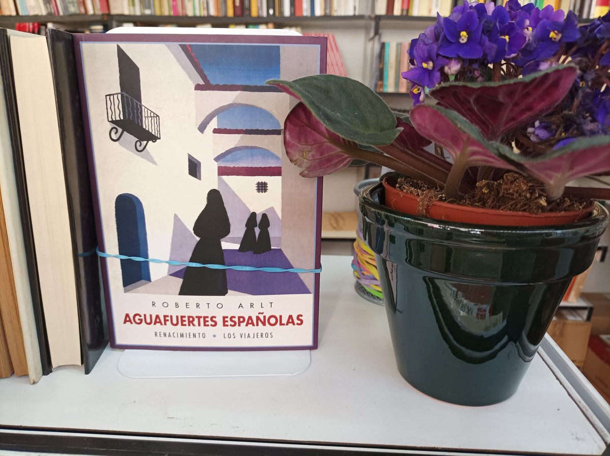 LibreriaQ's tweet photo. Últimos dos días para pasear en la plaza de San Francisco por la #FeriaLibroAntiguo. ¡Anímate, que seguimos llevando libros maravillosos! #FLAOS24 #Sevilla 
📚¡Te esperamos de 11 a 14 h y de 17 a 21 h este sábado y domingo! https://t.co/PpAPhl5GwE