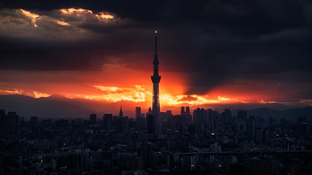 Nitto_Photo's tweet photo. 1年前の今日の東京は、何か物語が始まるかのようにドラマチックでした。 https://t.co/BXLKGpq1uk