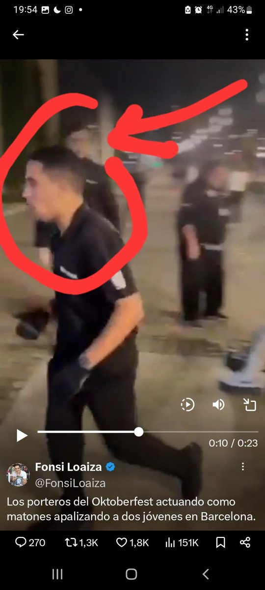 <a href="/FonsiLoaiza/">Fonsi Loaiza</a> <a href="/BonitoPietilo/">cuenta eliminada</a> A ver si alguien identifica a éste animal que ha propinado la patada en el costado