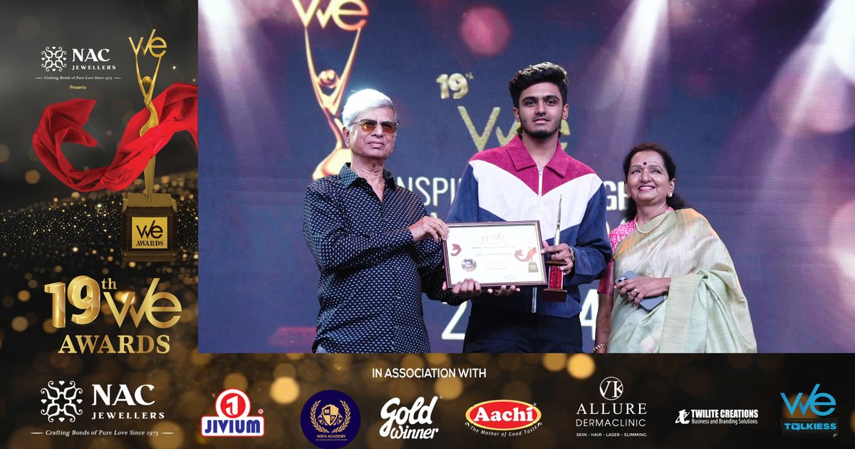 women_exclusive's tweet photo. I'm very grateful for my parents and guru #firstaward I'm glad for this 19th Edition.. #WEAwards2024
@Abinayakkar
Title sponsor
@NACJEWELLERS
Powered
#Jivium
#Nsfaacademy
Co-Powered by
@Goldwinnerindia
#Aachi
#Vkalluredermaclinic
#weawards2024 #19thyearweawards https://t.co/dlXYwdulZA