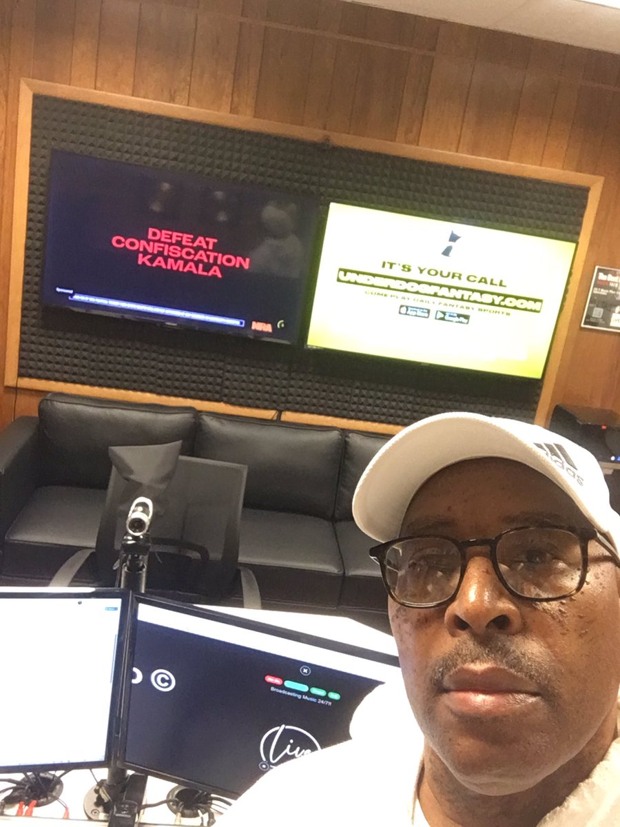 thebeatlive1's tweet photo. The Beat Live Radio https://t.co/0tMQbPVEbd