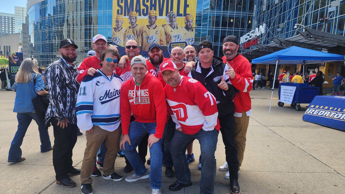 In #Smashville rooting for #LGRW