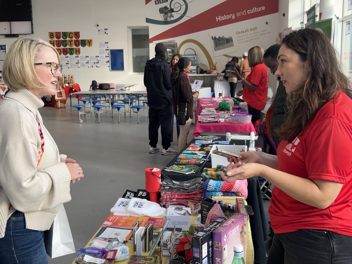 As part of #BlackHistoryMonth today I joined in celebrations with <a href="/LCUKCIC/">Lusoconnectionuk CIC</a> and our Portuguese speaking community in Salford at <a href="/OasisMediaCity/">Oasis Academy MediaCityUK</a>. Some amazing stalls, performances, talks and fantastic food. Thank you to everyone for putting on such a wonderful event!