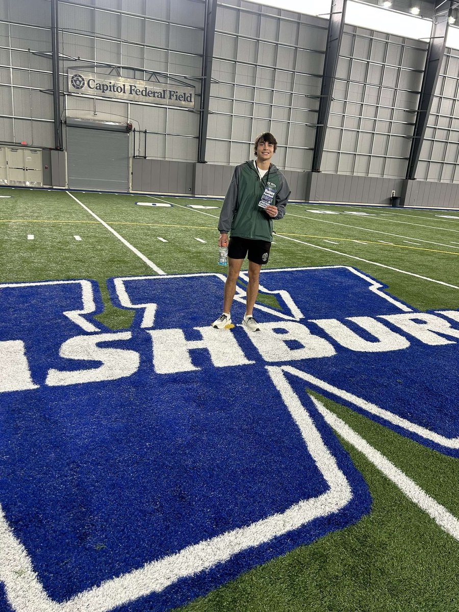 Thank you coach <a href="/BenjaminDoole/">Coach Doole</a> for the game-day invite, Glad I could make it down. <a href="/IchabodFTBL/">Washburn Football</a> <a href="/Football_DeSoto/">DHS Football</a>