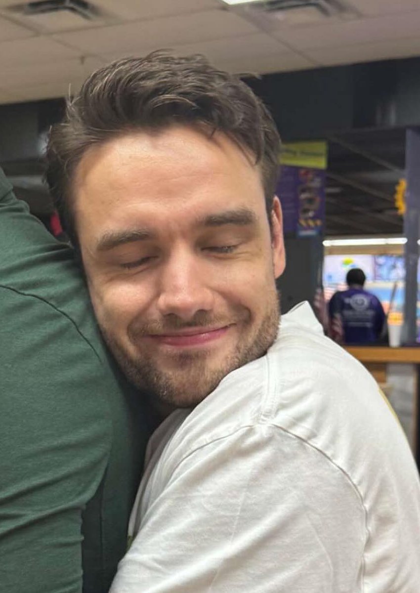 XimeeHA's tweet photo. si no pude protegerte en vida, espero poder aportar para hacerlo ahora que ya no estás. 🤍

Cuerpo Liam Payne
Liam Payne's body
Fotos Liam Payne
#RIPLiamPayne
#RIPLiam https://t.co/vVdZTAJbQl