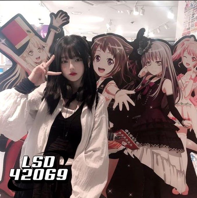LSD42069Token's tweet photo. its all fun and games until you fade generational wealth

imagine fading science

#LSD $LSD https://t.co/GC3ZA4Lps3