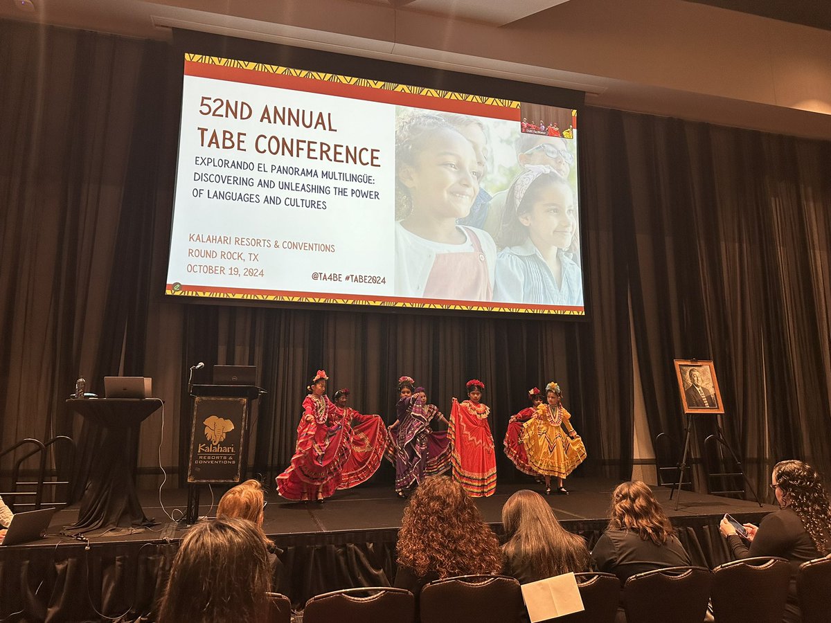 achieve_change's tweet photo. At TABE: Explorando El Panorama Multilingue @TA4BE #TABE2024 #bilingual #sisepuede #emergentbilinguals https://t.co/46WovoMxPu