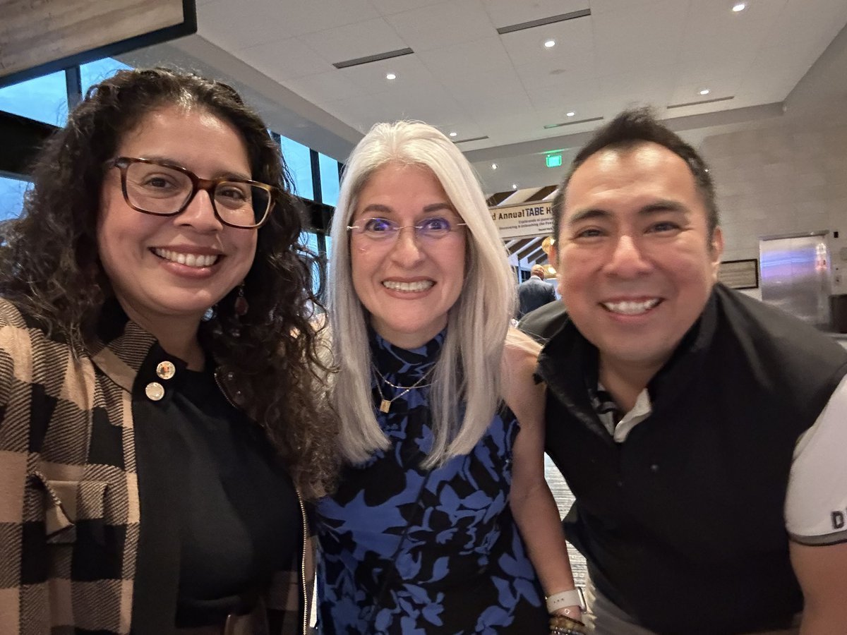 achieve_change's tweet photo. At TABE: Explorando El Panorama Multilingue @TA4BE #TABE2024 #bilingual #sisepuede #emergentbilinguals https://t.co/46WovoMxPu