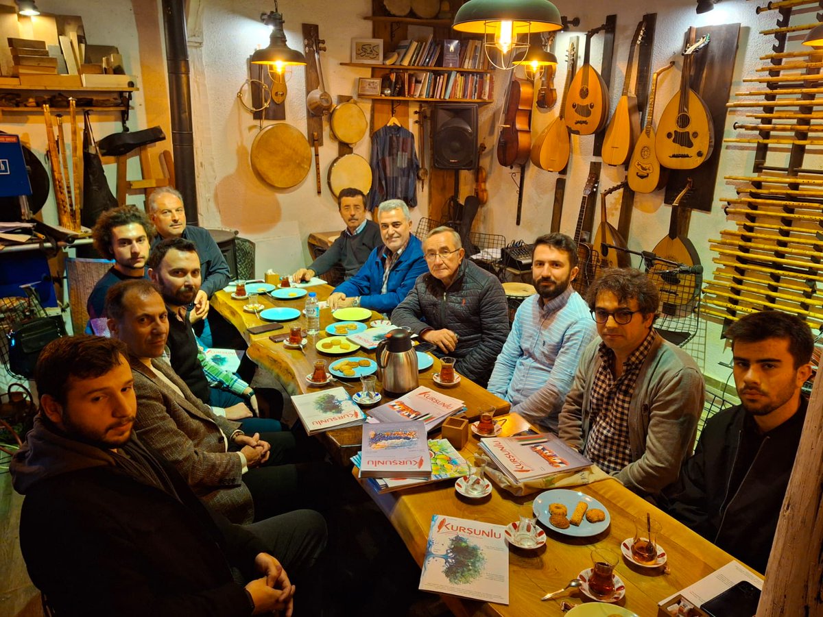 Kurşunlu dergimizin hem muhabbet hem meşveret içerikli toplantısını gerçekleştirdik.