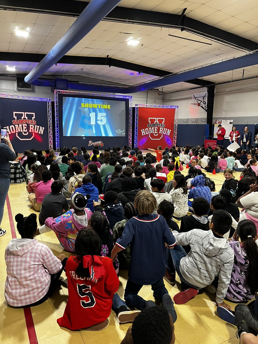 Compton 5th Grade tweet media