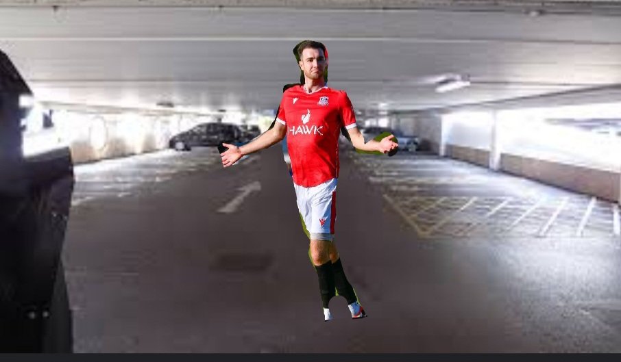 ljbritton09's tweet photo. I guess I'll just take myself to the car park 🤷‍♂️ ⚽️ ⚽️  🥅 @LouisBritton14 @MELKSHAMTOWNFC https://t.co/4YoEcoX0GN