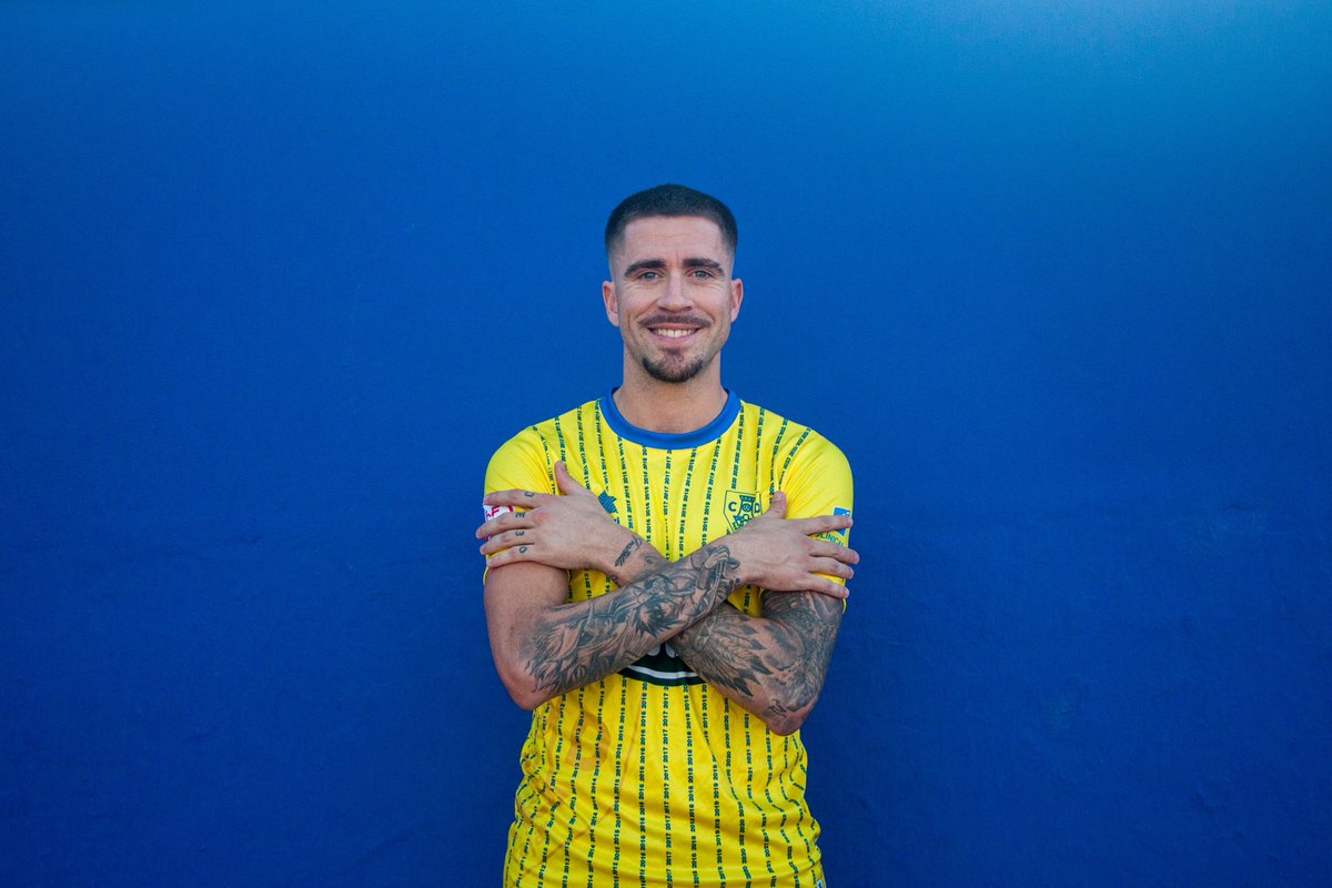 CD HUÉTOR TÁJAR 💛 1️⃣ VS 0️⃣ FC MÁLAGA CITY

⏱️ 38' | ¡GOOOOL DEL CD HUETOOOOR TAJAAR!.

🎙️: ¡GOLAZOOOOOOO de <a href="/juananentrena/">Juanan Entrena</a> ! ¡Lo hizo! ¡Lo hizo! ¡El balón besa la red y el equipo celebra con todo!

#FutbolDirecto #CDHuetorTajar