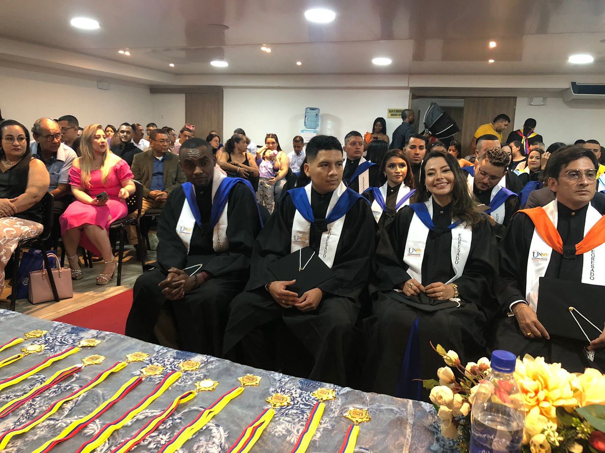 Jose luis Montaño (@jolumo54jose) on Twitter photo Nuestra bella <a href="/UniversidadUNAD/">Universidad UNAD</a>, bajo el acertado liderazgo del <a href="/JaimeLeal_/">Jaime Leal Afanador</a> hoy está graduando a cientos de Colombianos en las diferentes regiones del País. Desarrollo y esperanza para las comunidades. Unad orgullo de los Colombianos. Nuestra bella <a href="/UniversidadUNAD/">Universidad UNAD</a>, bajo el acertado liderazgo del <a href="/JaimeLeal_/">Jaime Leal Afanador</a> hoy está graduando a cientos de Colombianos en las diferentes regiones del País. Desarrollo y esperanza para las comunidades. Unad orgullo de los Colombianos.