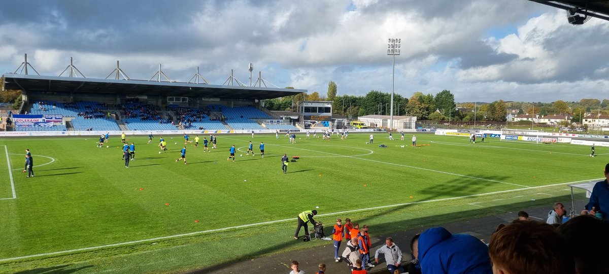 Allyk_uk's tweet photo. Today at Ballymena, #notgroundhopping https://t.co/vpHXQqIUkJ