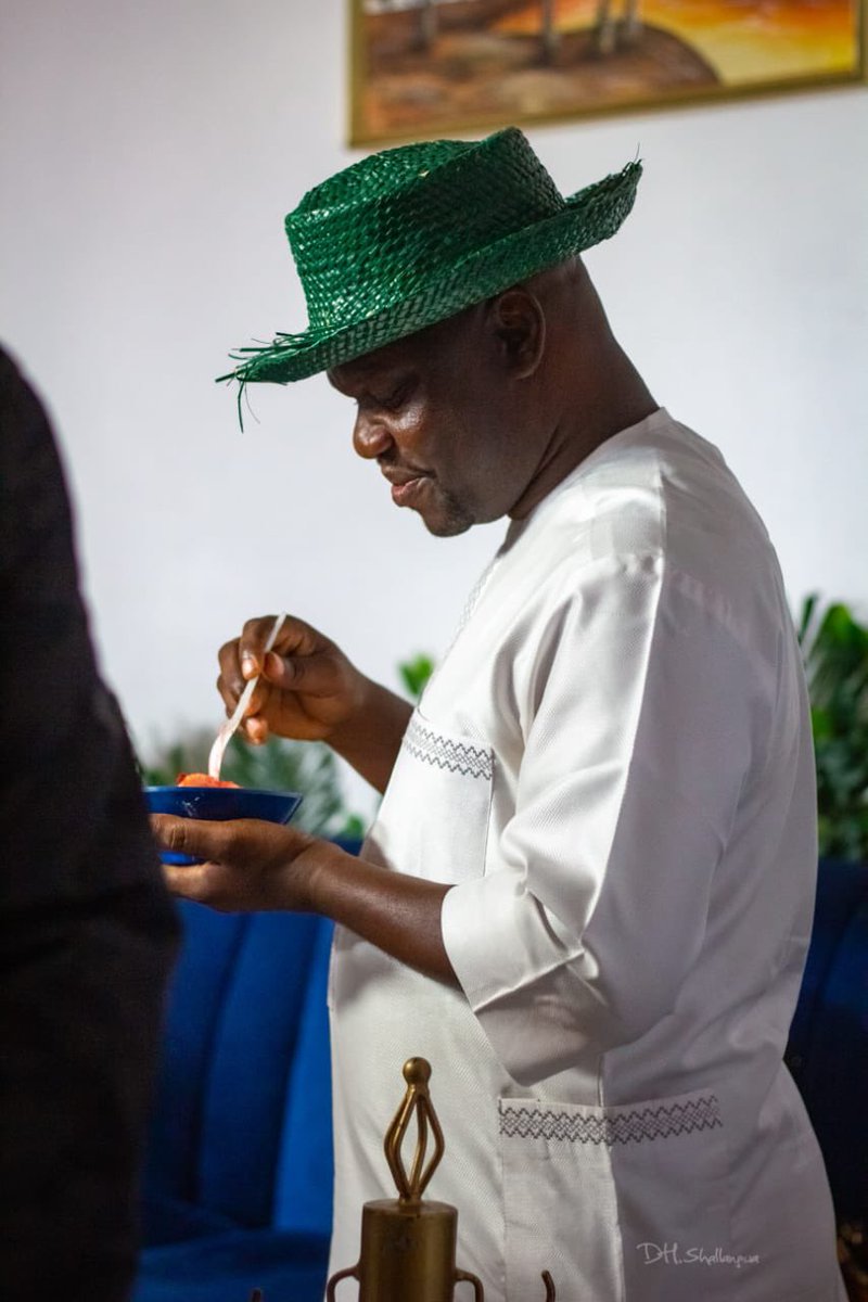 Petinaeventgala's tweet photo. DAY 1: Barr. Ezra Jinang, Senior Special Assistant to the Plateau State Government on Creativity and Entertainment visited the venue of the ongoing 72 hours Bake-A-Thon in Jos.
.
.
.
📸 @capzvisuals 

#Petina #GWR #BakeAThon #GuinessWorldRecord #Jos #PlateauState #SweetSuccess https://t.co/SL8tuuI95A