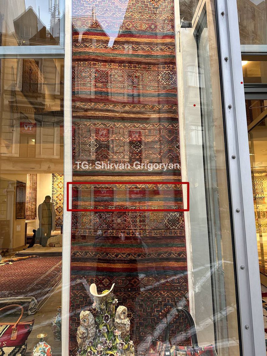 sh_grgr's tweet photo. In the #CzechRepublic (city of Brno), #Turks are selling “Armenian carpets of Azerbaijani production” for €140. This ridiculous price directly indicates the “pricing” — these are stolen carpets that were bought by the Turks for next to nothing and are now being resold in #Europe. Such prices for handmade work are theoretically impossible, but it’s really handmade, I checked it. The prices for used Armenian carpets in the same Czech Republic start at €600. And it’s even more absurd to hear that Azerbaijanis are weaving Armenian carpets with the #Armenian tricolor… in #Azerbaijan.