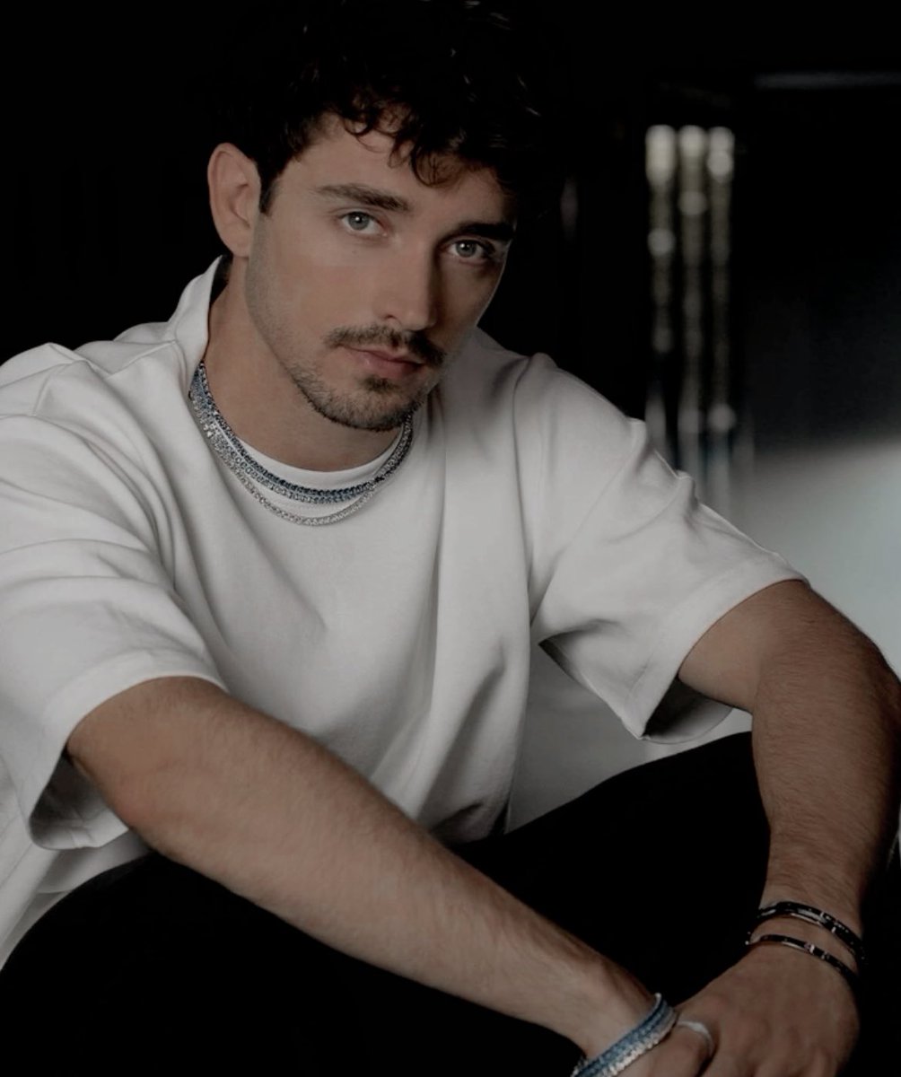 𝐚𝐥𝐞𝐱𝐚𝐧𝐝𝐞𝐫 𝐤𝐨𝐳𝐥𝐨𝐯. (@talking2thmoon) on Twitter photo 