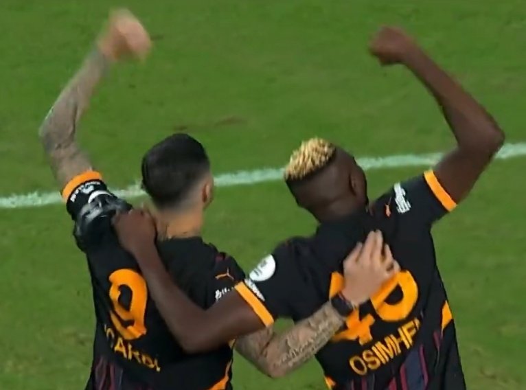 bizim senle sırt sırta verip de s.kemeyeceğimiz insan yok ben buna inanıyorum...