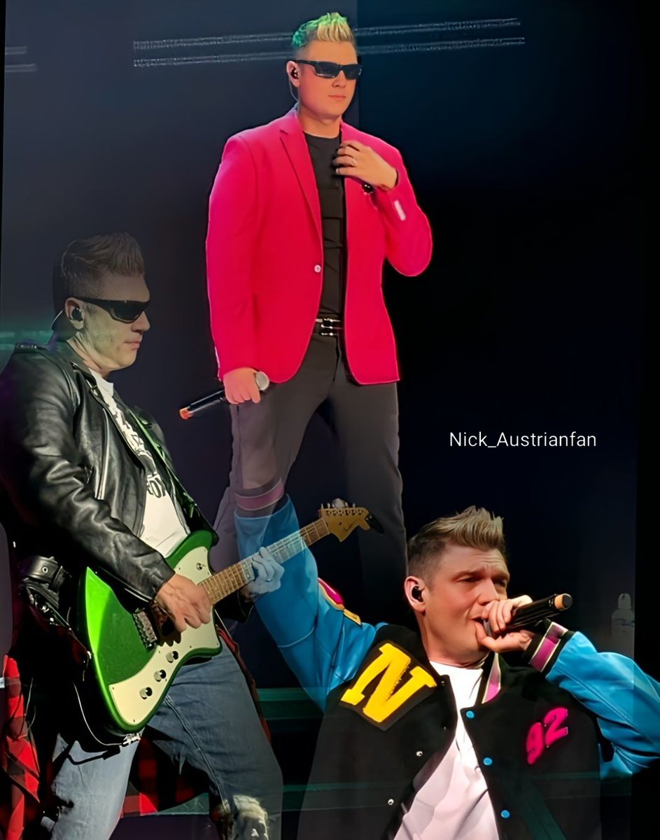 What a wonderful pictures <a href="/nickcarter/">Nick Carter</a>