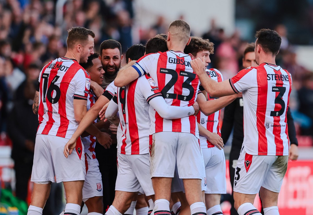 Together we are stronger.

Big effort from the team today. A hard earned point and it is a good sign that we are all disappointed not to have taken all three.

Lots of things to improve but, with the kind of commitment we are getting from the players and staff, we will do it.